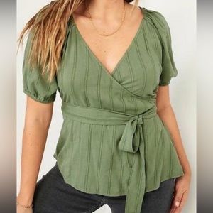 Old navy wrap top